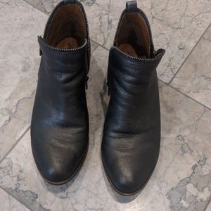 Lucky Brand silver gray zip ankle boots